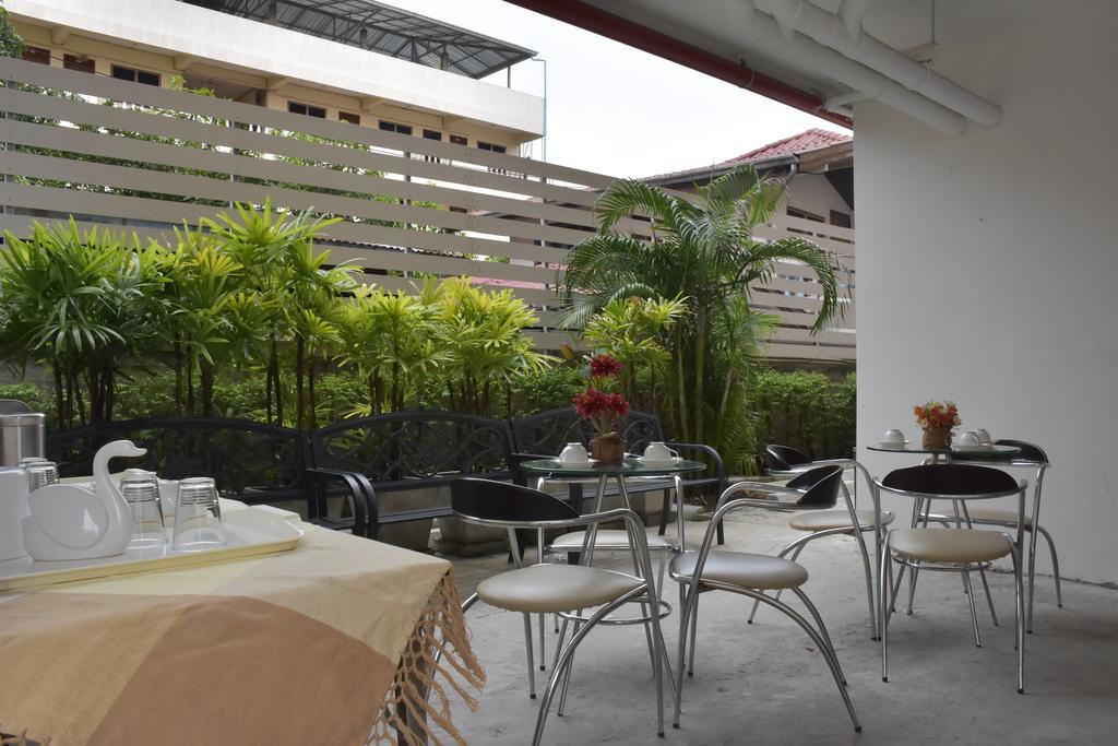 Nrv Place Apart Hotel バンコク都 エクステリア 写真